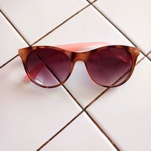 Jones New York sunglasses